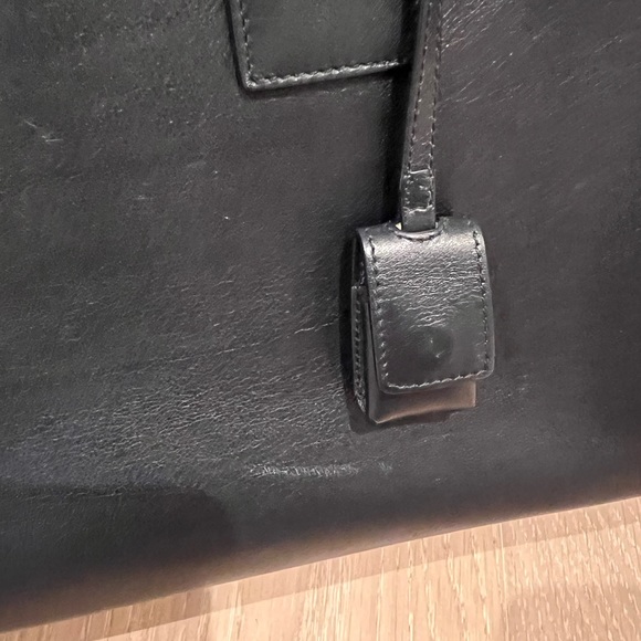 Pre-loved Saint Laurent Sac de jour bag in navy - Picture 3 of 6